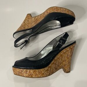 Banana Republic Black Croc Ankle Strap Open Toe  Slingback Wedge Shoes 6.5